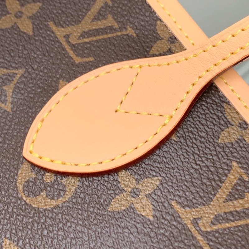 LV Shopping Bags